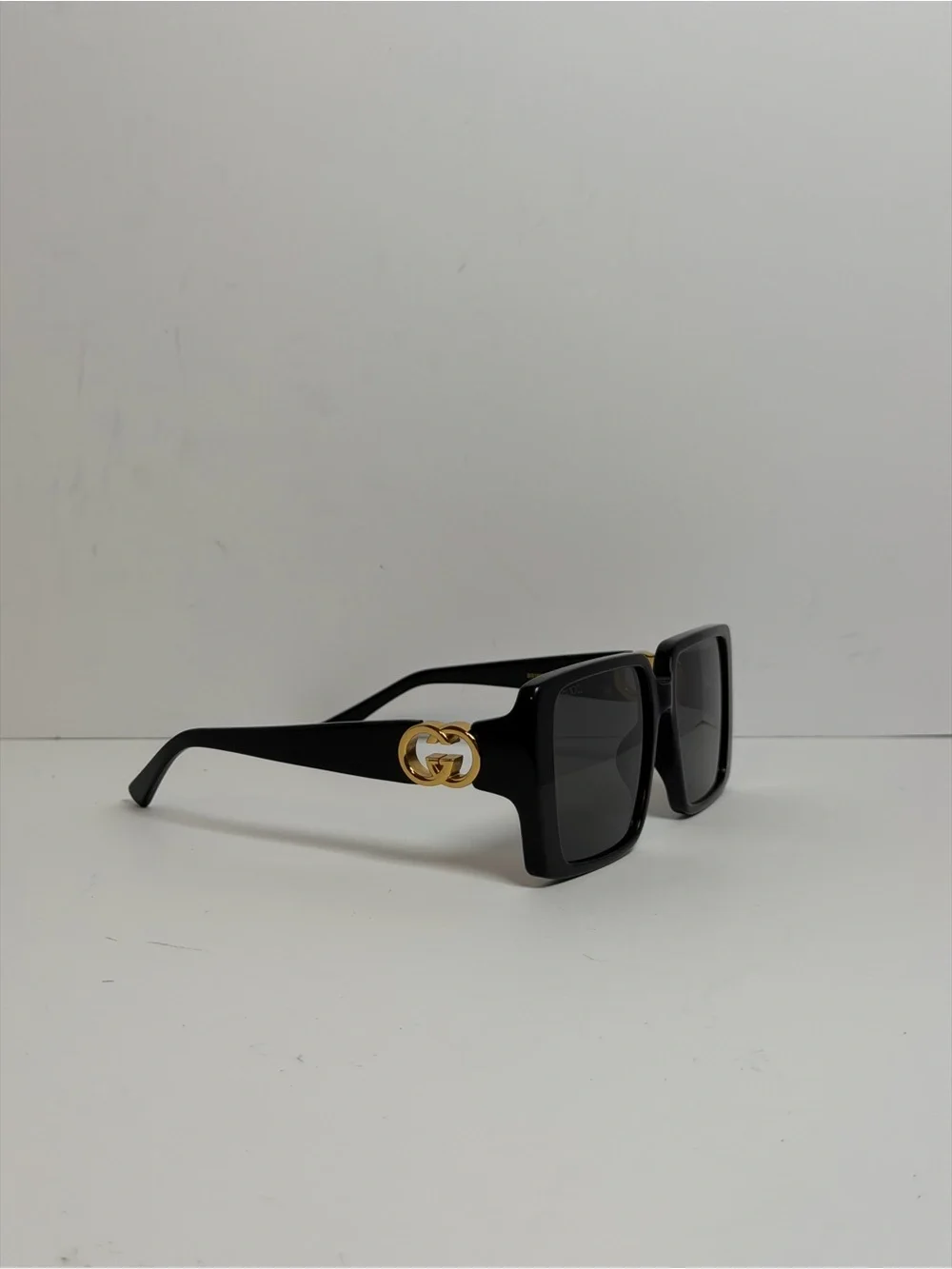 Gucci GG1692S Interlocking GG Logo Black Sunglasses